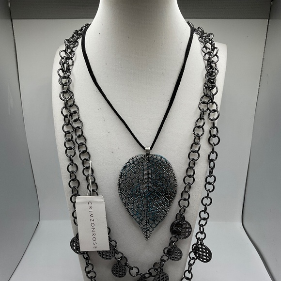 Crimzonrose leaf & chains necklaces - Picture 1 of 4